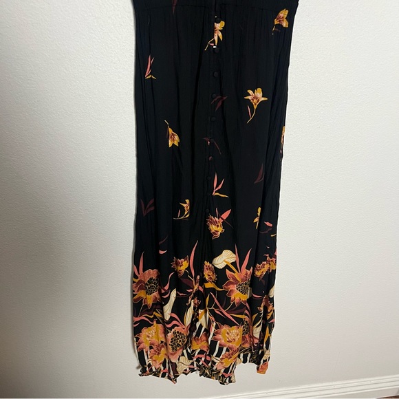 Billabong Short Sleeve Button Front Floral Printed Maxi Dress Black Size Small - Picture 8 of 11